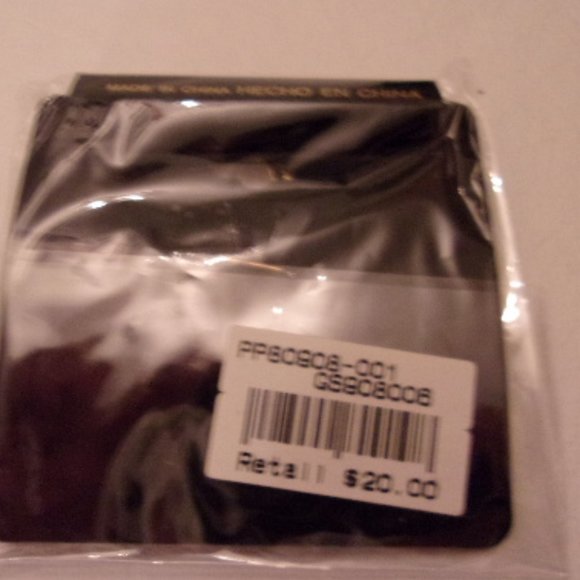 NWT AMERICAN FLAG BROOCH. TUB1-1 - Picture 2 of 3